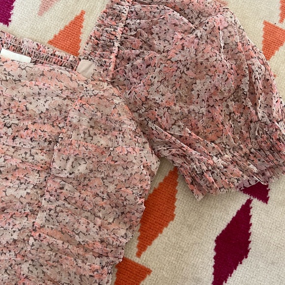 NWT Mesh Floral Crop Top - Picture 3 of 6